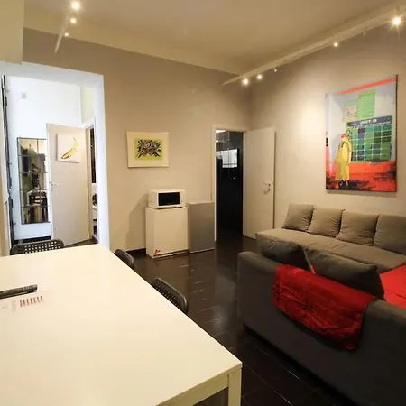 Apartment Lovely 2 Bedroom Apartment-6 Pax By Yourhost
